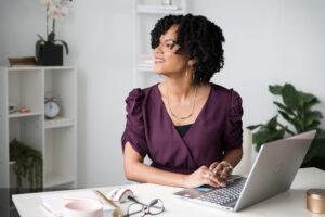 Online Business Manager Danielle McGinnis preparing her mindset for business systems.