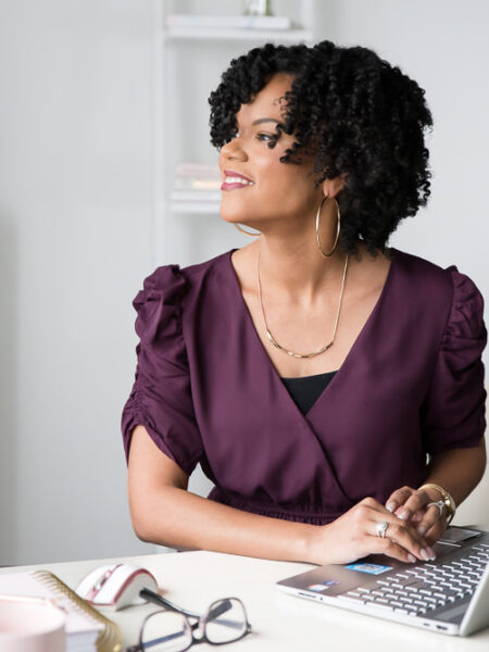 Online Business Manager Danielle McGinnis preparing her mindset for business systems.